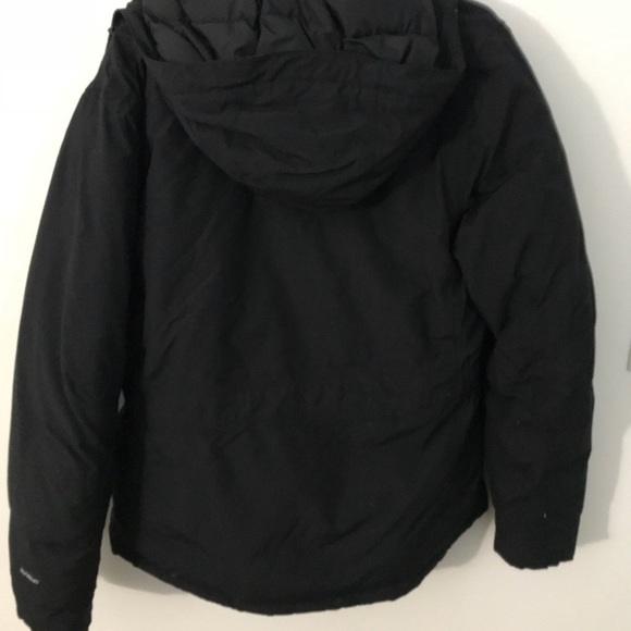 North face black coat with hoodie - Picture 3 of 4